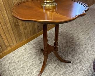Mersman Pie Crust Accent Side Table
