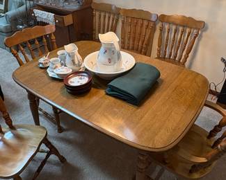 Oak Finish Farmhouse Style Dining Set with Four SpindleBack Chairs third image