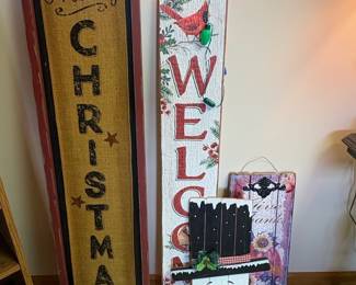 Set of Christmas and Welcome Decorative Signs second image