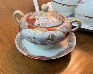 Vintage Japanese Kutani Porcelain Sugar Bowl with Lid and Spoon