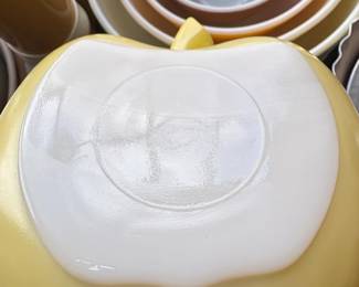 Apple Casserole Dish Set third image