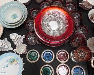 Assorted Vintage Floral Dinnerware and Ruby or Amber Glassware Set second image