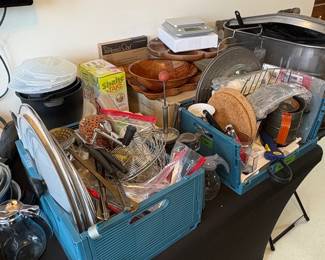 Kitchen Utensil Assortment with Pampered Chef and Circulon Items