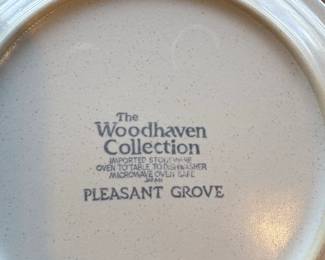 The Woodhaven Collection Pleasant Grove Stoneware Dinnerware Set third image