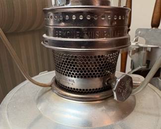 Coleman QuickLite Model Kerosene Lantern second image