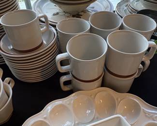 The Woodhaven Collection Stoneware Dinnerware Set