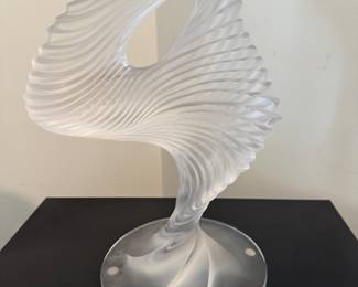 Vintage Lalique Trophee Crystal