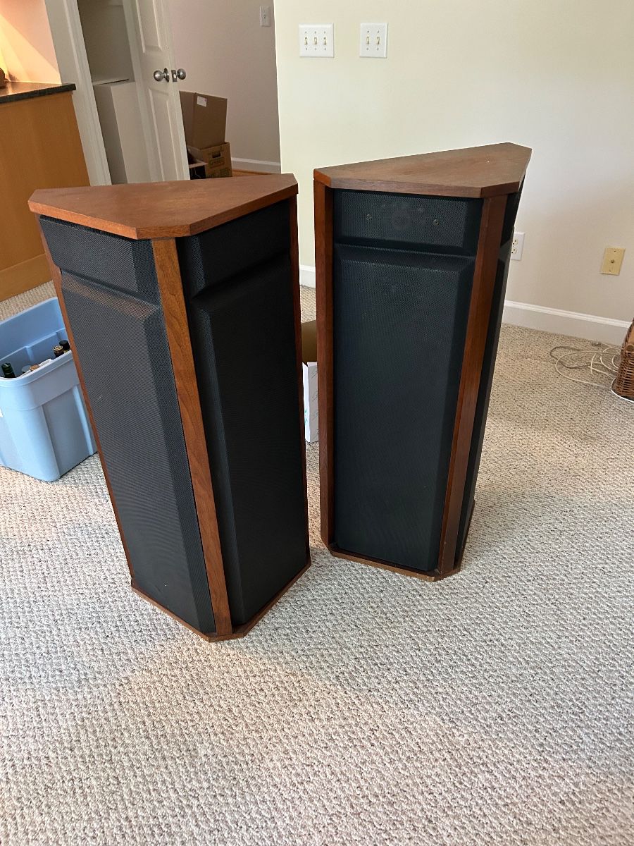HIGH END QUALITY A1 ALLISON SPEAKERS. $750.  EARLY SALE 