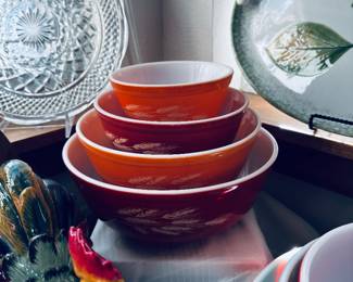 PYREX nesting bowls