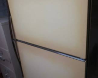 yellow  working  refrigerator