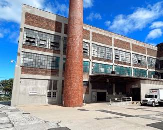 West Lot Parking | Screw Factory Artists Building