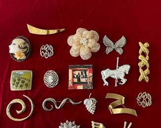 Brooches + Pins