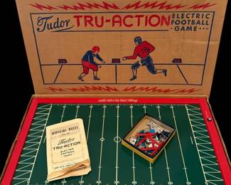 1940's TUDOR Tru-Action Electric Football Game