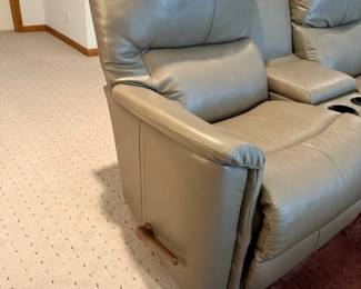 LA Z BOY Dual Leather Recliner