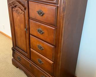 STANLEY Dresser/Chest