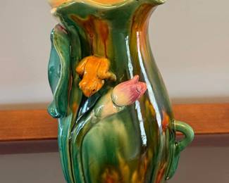 Majolica Style Frog Vase