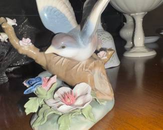 Lladro bird