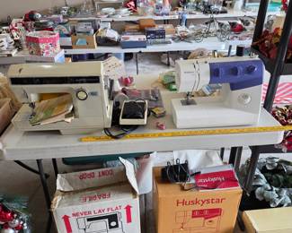 Vintage Kenmorre Convertible Sewing Mahchine Model 1980 w/ Accessories & Huskstar 215 Sewing Machinw
