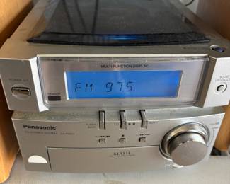 Panasonic SA-PM03, CD, Tuner, Aux , Speakers $150.00