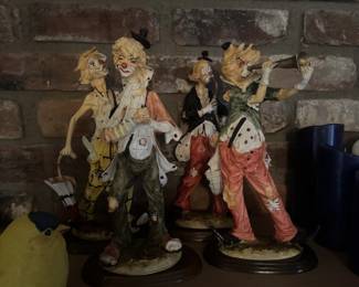 Collector clowns