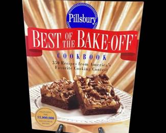 The Pillsbury Co. Cookbook Best Of The BakeOff