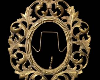 Ornate Gold Metal Oval Picture Frame