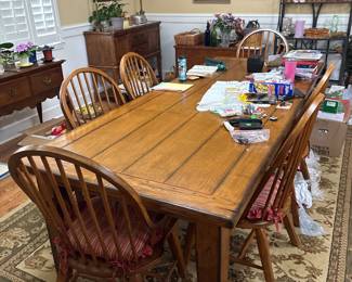 107” tablespoons with 2 18” leaves with 10 chairs