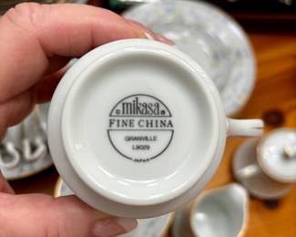 Mikasa “Granville” label