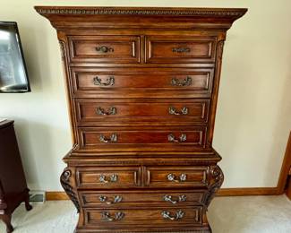 Thomasville Chest of Drawers