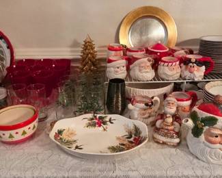 Christmas Serving Dishes