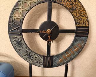 Metal Sundial Clock 