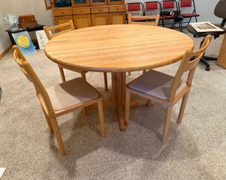 Dinette Set 