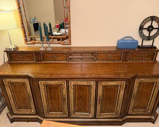 Glorious Sideboard 