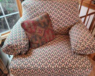 Broyhill Chair, 2 of these