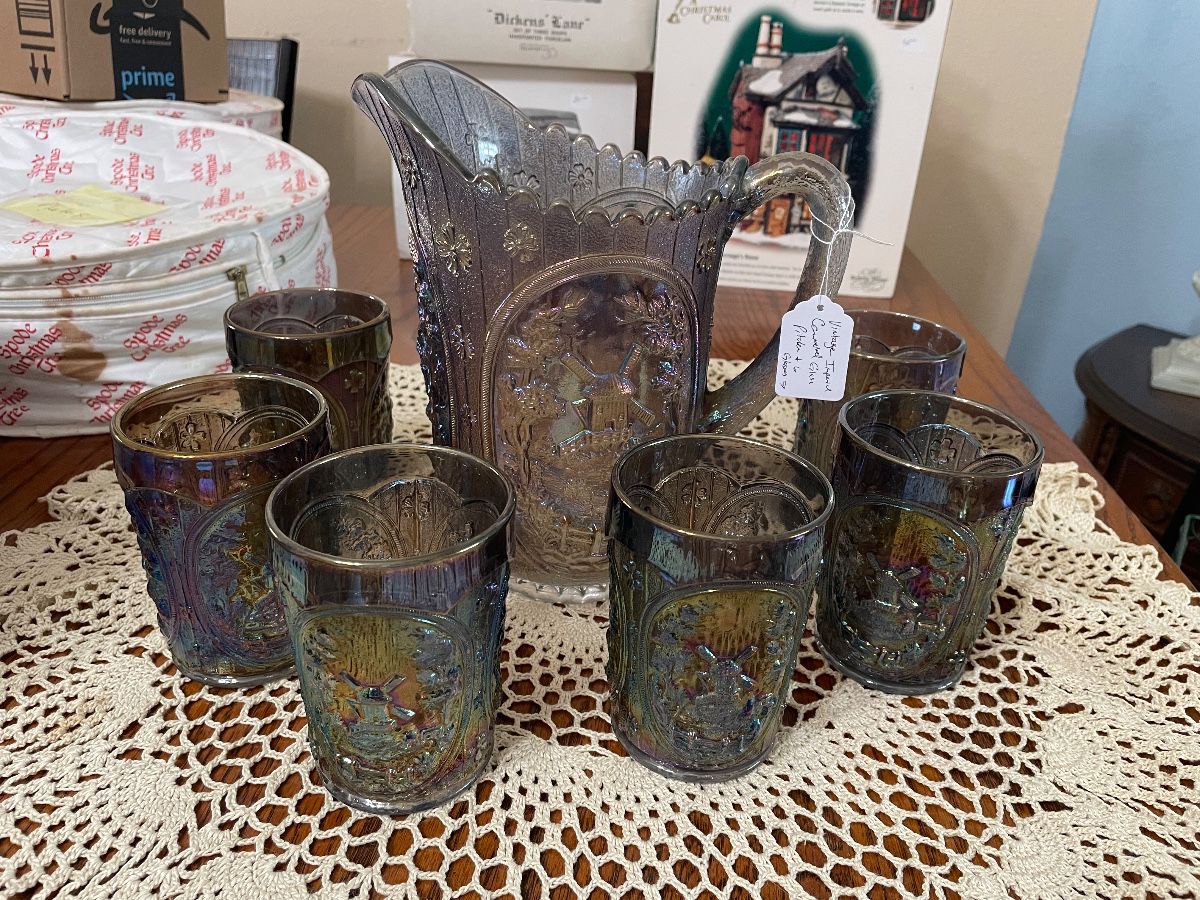 Vintage Imperial Grape Carnival Glass water set