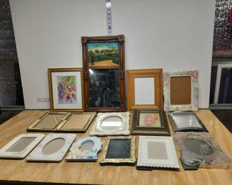 Lot 51: Picture Frames Lot