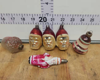 Lot 17: Vintage Glass Christmas Ornaments & Light Lot