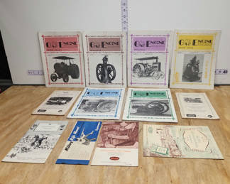 Lot 96: Vintage Magazines & Pamphlets