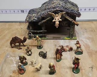 Lot 92: Chialu Italy Nativity