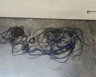Lot 129: HiFi Cable Lot