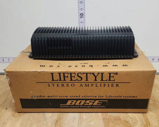 Lot 125: Bose Lifestyle Amplifier
