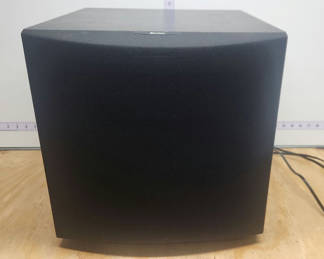 Lot 122: Bose VR500 Subwoofer