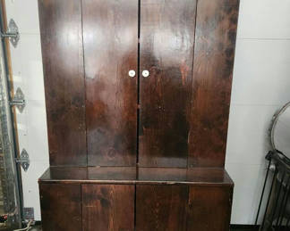 Lot 86: Step Back Hutch