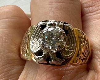 #34 - $1,000- 14kt gold men ring sz 11 1/2
