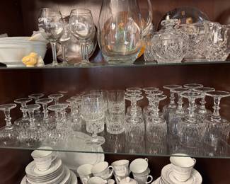 #101 - $200 - Schott Zwiesel Crystal set 30 pieces "Tango" pattern