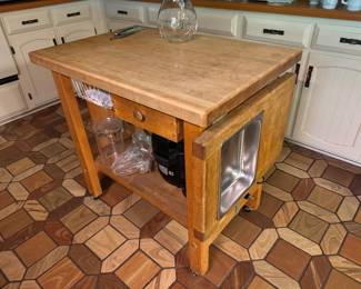#95 - $200 -Butcher block 36x24x34H