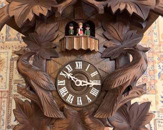 #85 - $250 -Germany cuckoo clock with activation music 