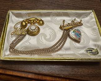 WWII Sweet heart jewelry - in original box $36
