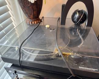 #47 - $100 -Modular Component systems 6601 Turntable MCS Series 