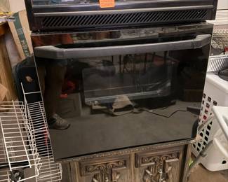 #36 - $100 - GE oven as is 